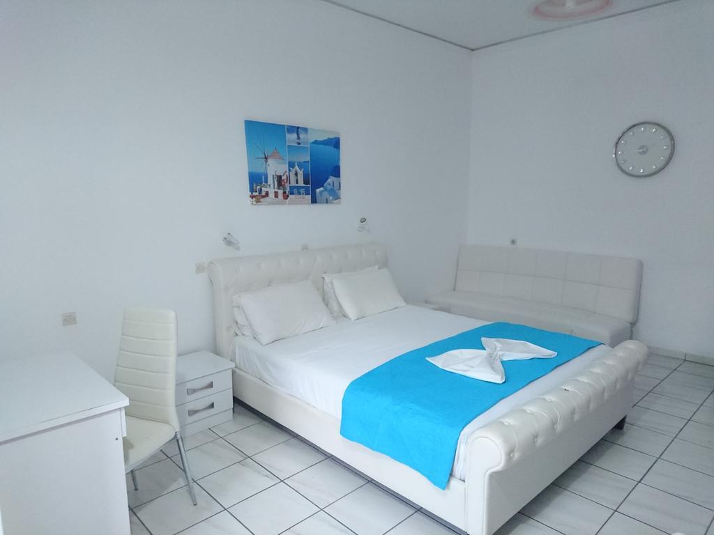 Hotel Mando Marathókambosz Kültér fotó