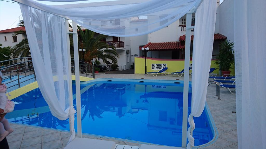 Hotel Mando Marathókambosz Kültér fotó